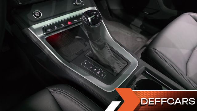 Audi Q3 40 TFSI Quattro Premium купить на сайте DeffCars
