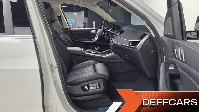 BMW X7 xDrive 30d Design Pure Excellent 6-Seater купить на сайте DeffCars