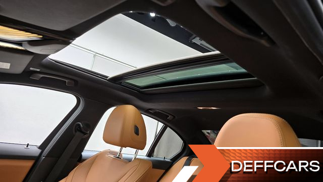 BMW 3-SERIES 320i M Sport купить на сайте DeffCars