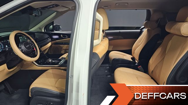Kia CARNIVAL 9-Seater Signature купить на сайте DeffCars