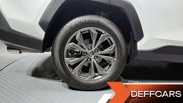Toyota RAV4 2,5 4WD Hybrid LTD купить на сайте DeffCars