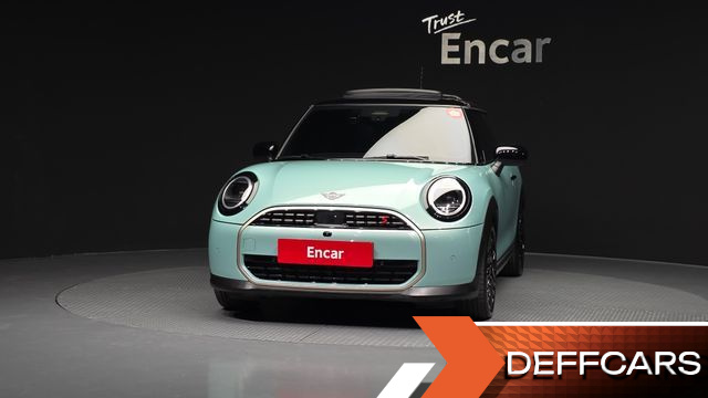 Mini COOPER Favoured купить на сайте DeffCars