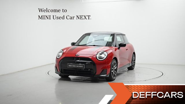 Mini COOPER JCW купить на сайте DeffCars