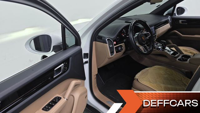 Porsche CAYENNE 3.0 купить на сайте DeffCars