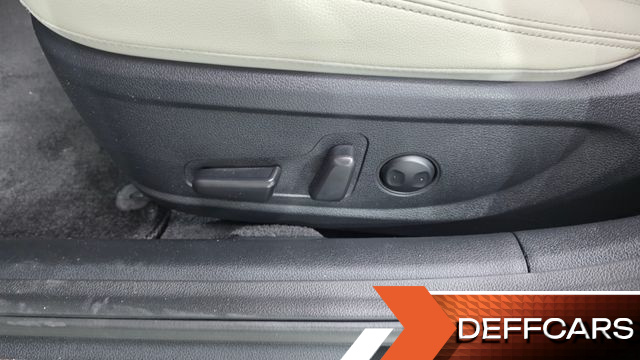 Hyundai GRANDEUR 2.5 Le Blanc купить на сайте DeffCars
