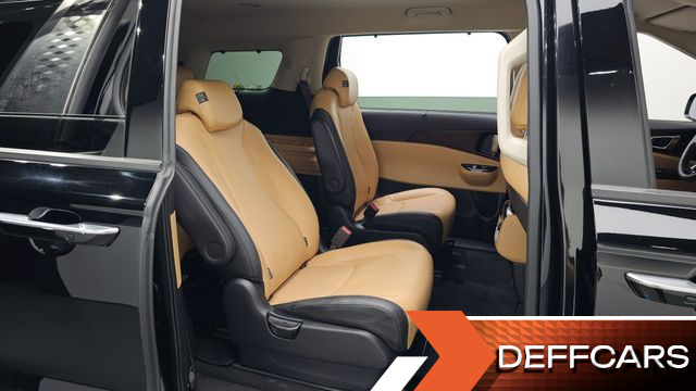 Kia CARNIVAL 9-Seater Noblesse купить на сайте DeffCars