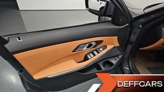 BMW 3-SERIES 320i M Sport купить на сайте DeffCars