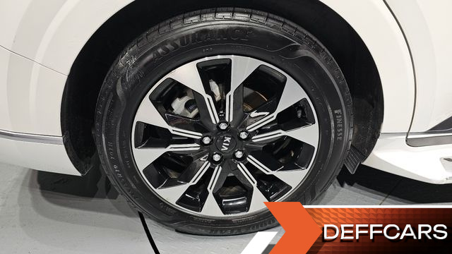 Kia CARNIVAL Gasoline 9-Seater Hi-Limousine Signature купить на сайте DeffCars