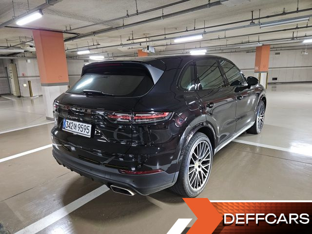 Porsche CAYENNE 3.0 купить на сайте DeffCars