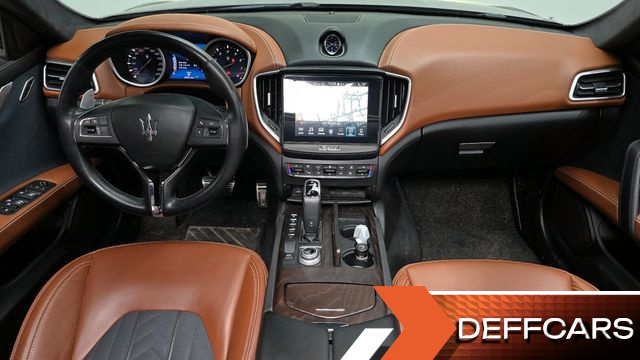 Maserati GHIBLI 3.0S Q4 GranLusso 3rd купить на сайте DeffCars