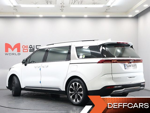 Kia CARNIVAL Gasoline 9-Seater Signature купить на сайте DeffCars