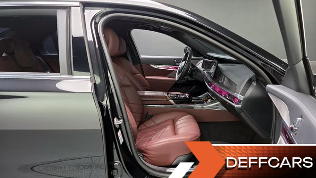 BMW 7-SERIES 740i sDrive M Sport купить на сайте DeffCars