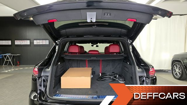 Porsche CAYENNE 3.0 E-Hybrid купить на сайте DeffCars