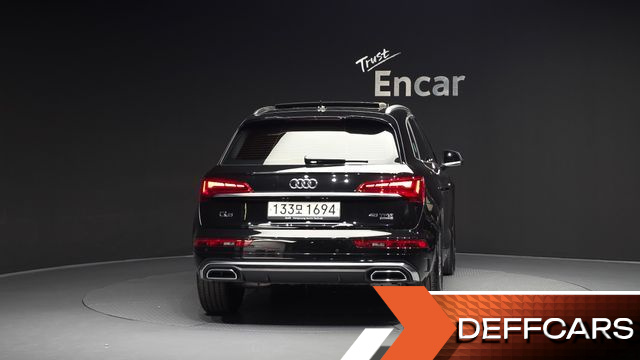 Audi Q5 45 TFSI Quattro Premium купить на сайте DeffCars