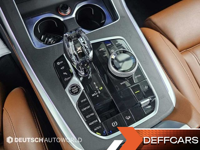 BMW X7 xDrive 40i Design Pure Excellence 6-Seater купить на сайте DeffCars
