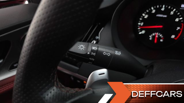 Kia STINGER 3.3 Turbo AWD GT купить на сайте DeffCars