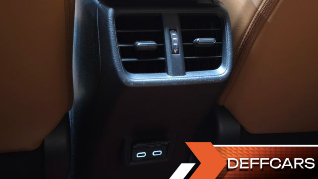 Lexus UX 2.0 2WD купить на сайте DeffCars