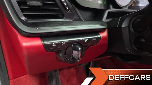 Porsche 911 Carrera 4 GTS Cabriolet купить на сайте DeffCars