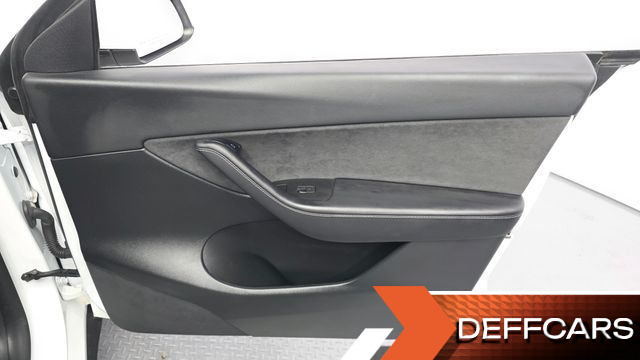 Tesla MODEL Y Long Range AWD купить на сайте DeffCars