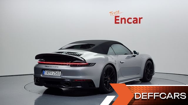 Porsche 911 Carrera 4 GTS Cabriolet купить на сайте DeffCars