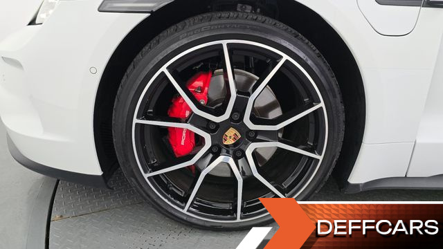 Porsche TAYCAN 4S купить на сайте DeffCars