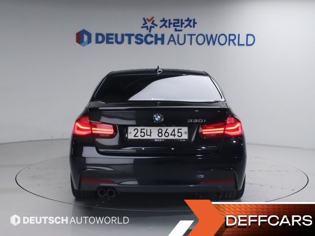 BMW 3-SERIES 330i M Sport Shadow купить на сайте DeffCars