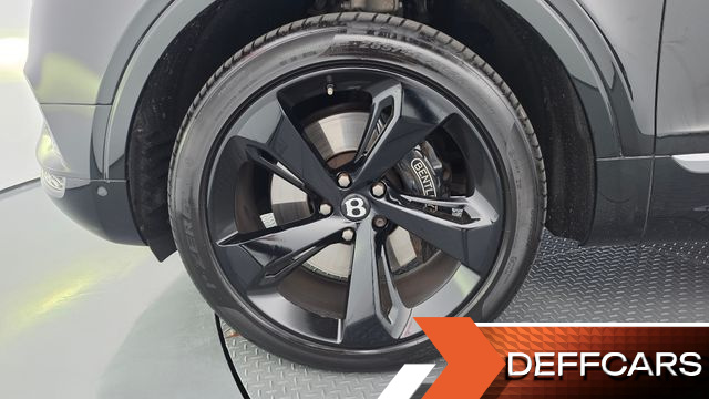 Bentley BENTAYGA 6.0 W12 купить на сайте DeffCars