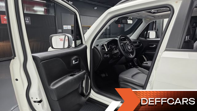 Jeep RENEGADE 1.3 Limited купить на сайте DeffCars