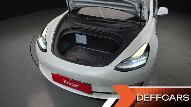 Tesla MODEL 3 Long Range AWD купить на сайте DeffCars