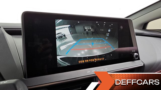 Toyota PRIUS 2.0 PHEV XSE купить на сайте DeffCars