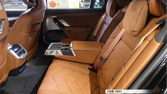 BMW 7-SERIES 740i xDrive M Sport купить на сайте DeffCars