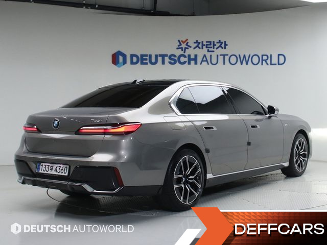 BMW 7-SERIES 740i sDrive M Sport купить на сайте DeffCars