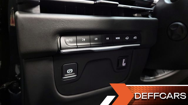 Cadillac ESCALADE 6.2 ESV ESV Sports Platinum купить на сайте DeffCars