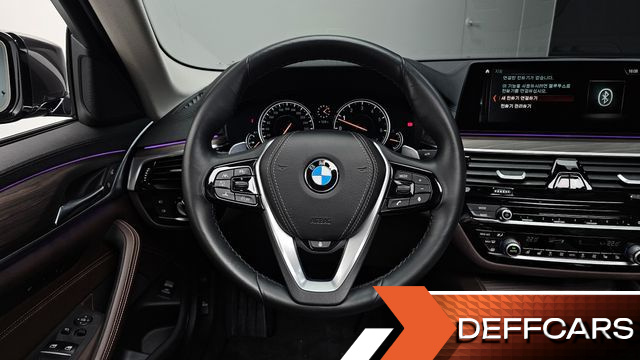 BMW 5-SERIES 530i Luxury Plus купить на сайте DeffCars