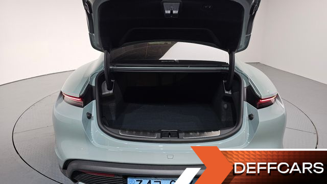 Porsche TAYCAN 4S купить на сайте DeffCars