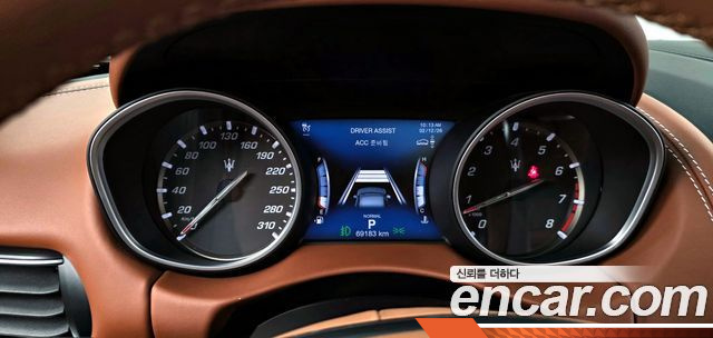 Maserati LEVANTE 3.0 AWD GranLusso купить на сайте DeffCars