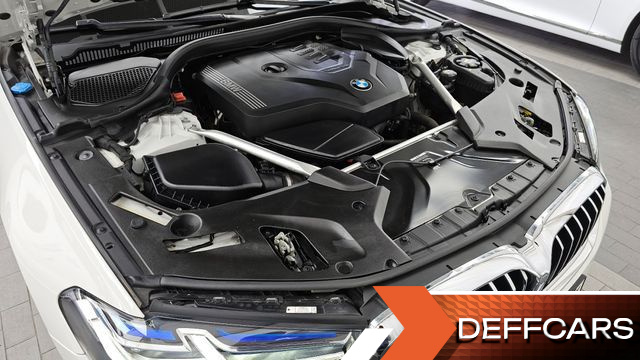 BMW 5-SERIES 530i xDrive M Sport Package купить на сайте DeffCars