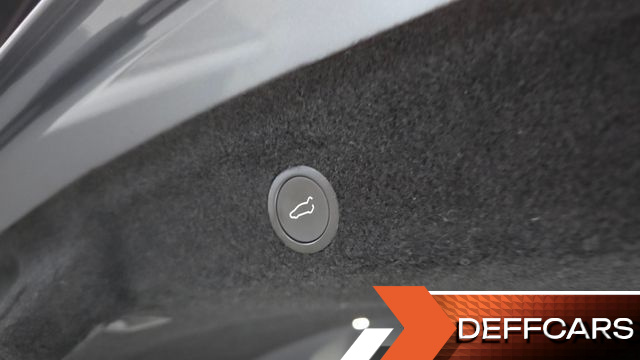 Tesla MODEL Y Long Range Launch Edition AWD купить на сайте DeffCars