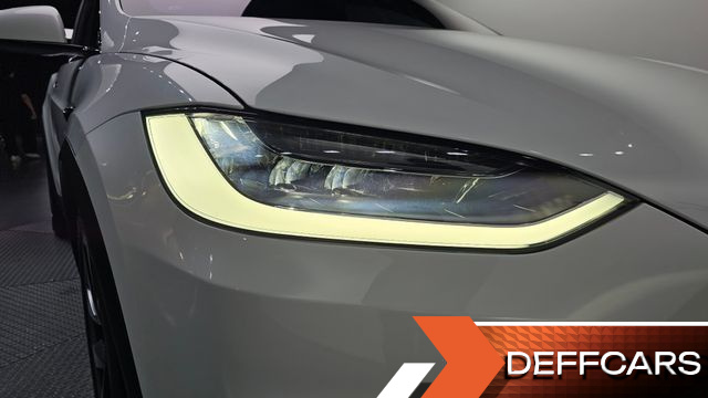 Tesla MODEL X Plaid купить на сайте DeffCars