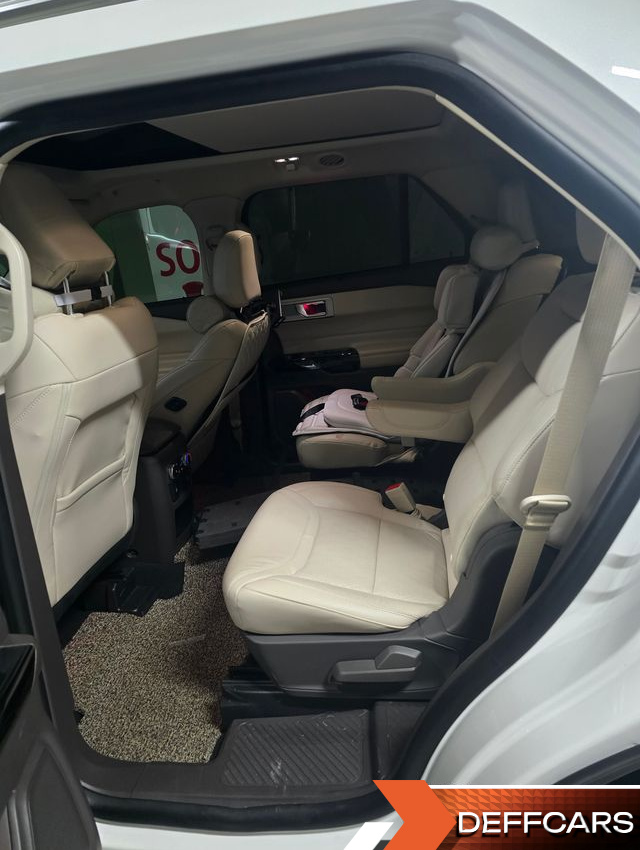 Ford EXPLORER 3.0 Platinum 4WD купить на сайте DeffCars