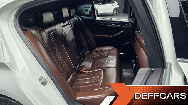 BMW 5-SERIES 530i M Sport Package Plus купить на сайте DeffCars