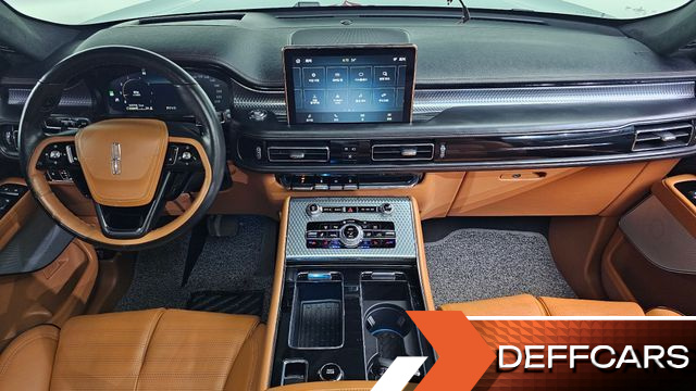 Lincoln AVIATOR 3.0 Black Label AWD купить на сайте DeffCars