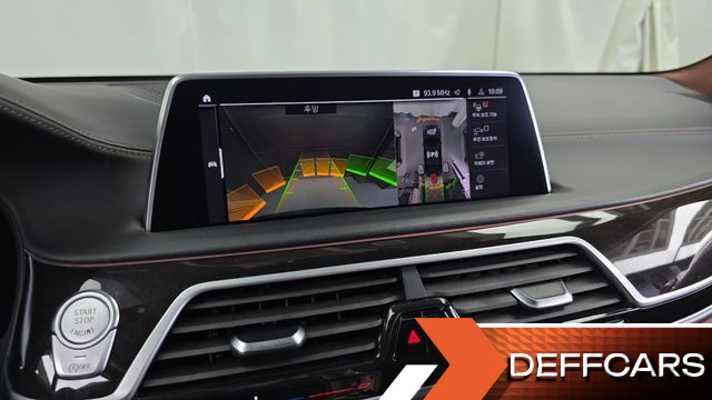 BMW 7-SERIES M760Li xDrive V12 Excellence купить на сайте DeffCars
