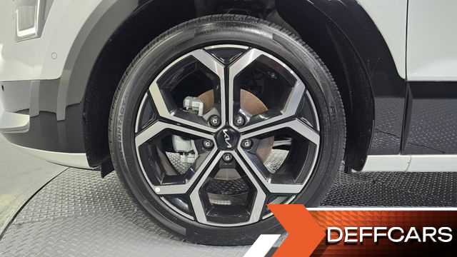 Kia NIRO Signature купить на сайте DeffCars