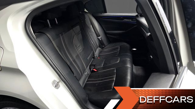 BMW 5-SERIES 520i Luxury купить на сайте DeffCars