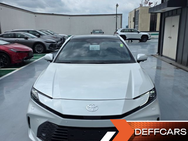 Toyota CAMRY 2.5 XLE Premium Hybrid купить на сайте DeffCars