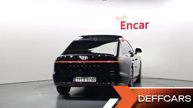 Hyundai GRANDEUR 2,5 Gasoline 2WD Calligraphy купить на сайте DeffCars