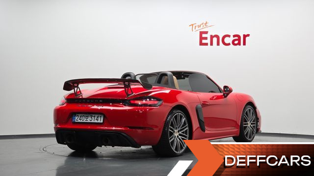 Porsche 718 2.0 купить на сайте DeffCars