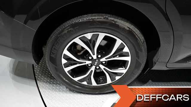 Kia CARNIVAL 9-Seater Prestige купить на сайте DeffCars