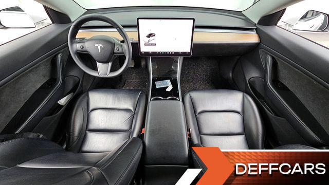 Tesla MODEL 3 Long Range AWD купить на сайте DeffCars